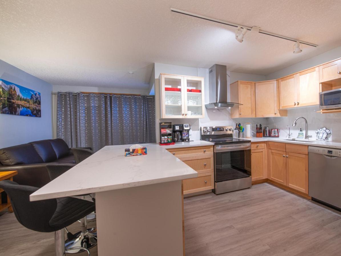 Apartment Mountain View 2 Bedroom - Wt Floor-401 Canmore